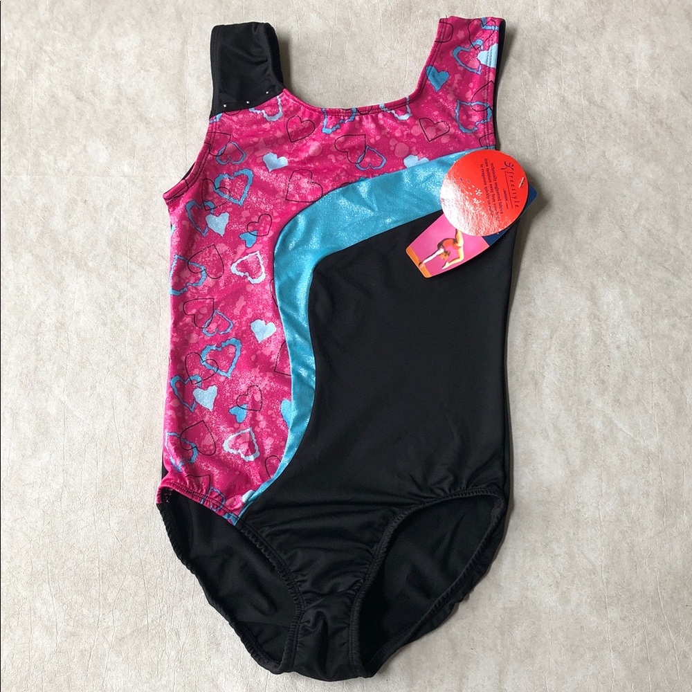 FreeStyle Girl’s Gymnastics Performance Dance Leotards Speed Dri Size L 10/12